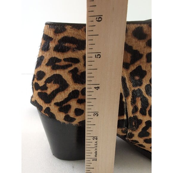 Bleecker & Bond Riley 2 Bootie Ankle Boot Womens 8 Tan Leopard Print Calf Hair - Picture 9 of 11